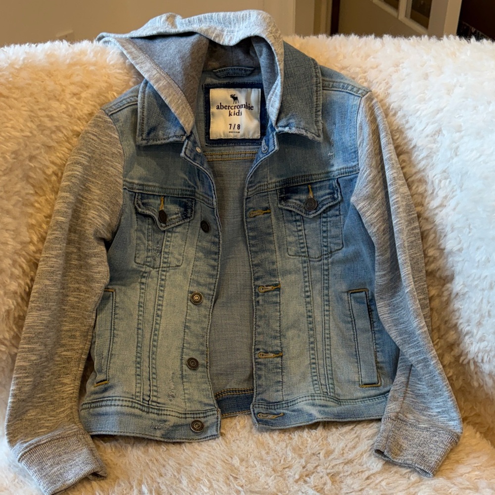 Abercrombie Kids Blue Denim Jacket with Gray Sleeves size 7/8